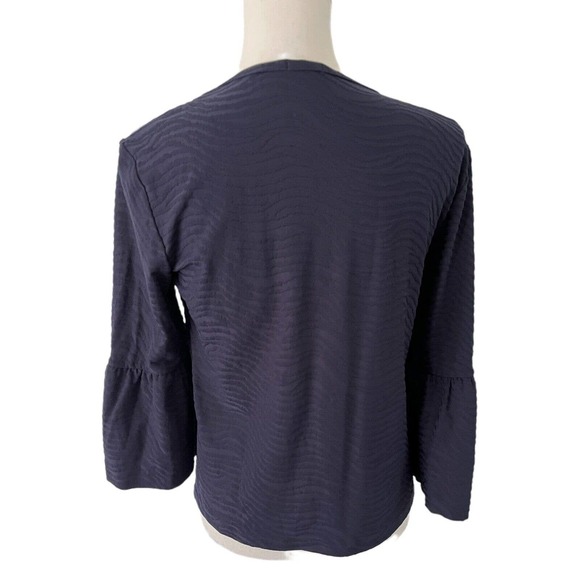 J. Mclaughlin Navy Blue Textured Bell Sleeve Stretchy Pullover Blouse Sizd Small - Picture 3 of 6